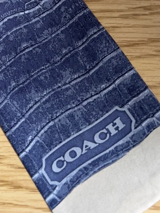 COACH SIGNATURE  DENIM BLUE AND KHAKI 100% SILK PONYTAIL SCARF NWT RETIRED - Picture 2 of 3